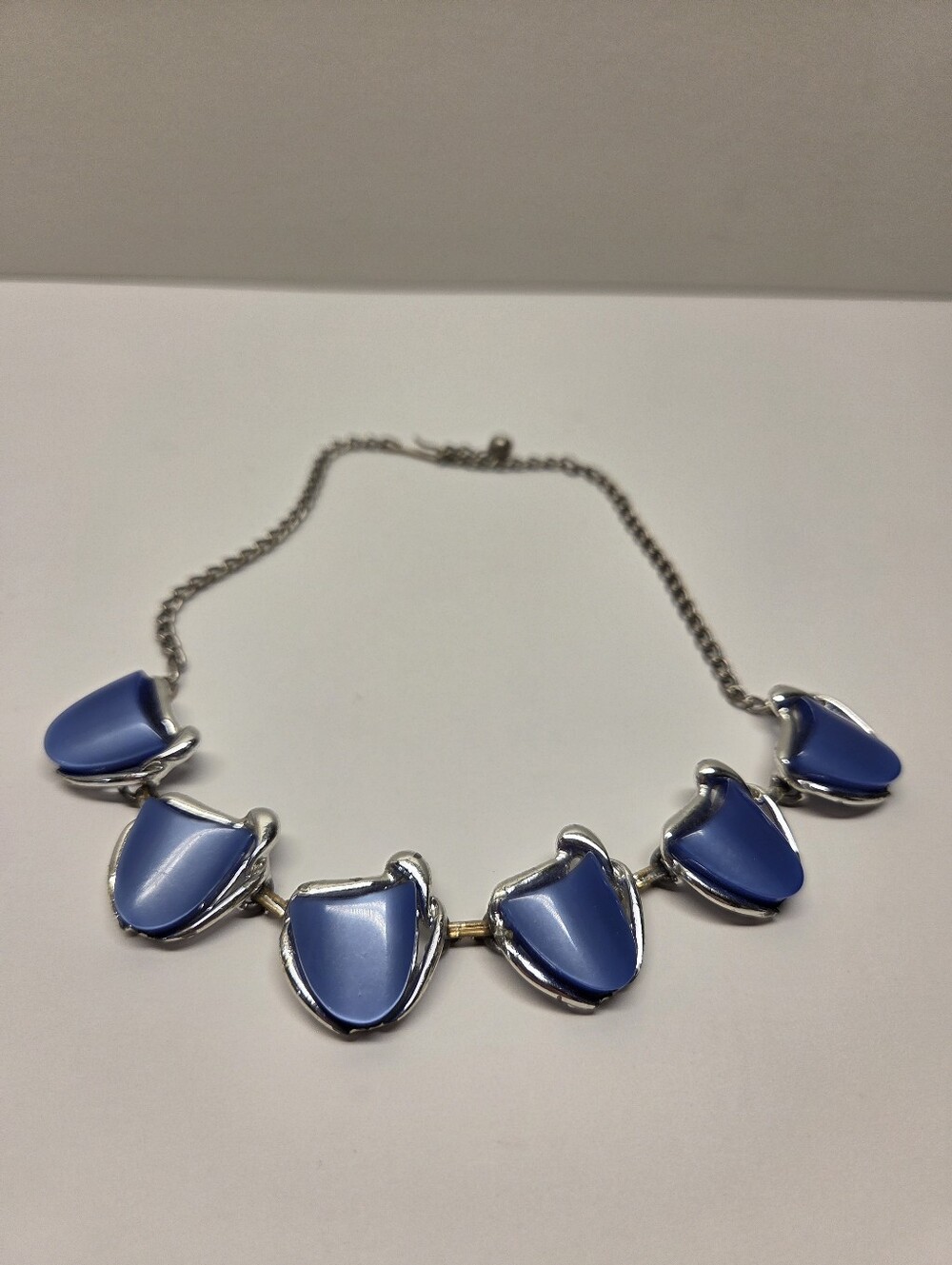 Silvertone & Blue Lucite Thermoset Shield Necklace 17" Choker Vintage Costume
